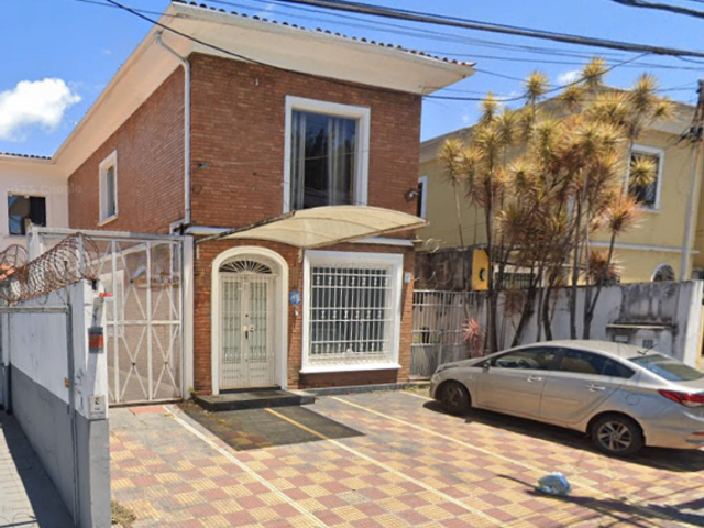 Sobrado com 380m², para alugar, no bairro Planalto Paulista em São Paulo