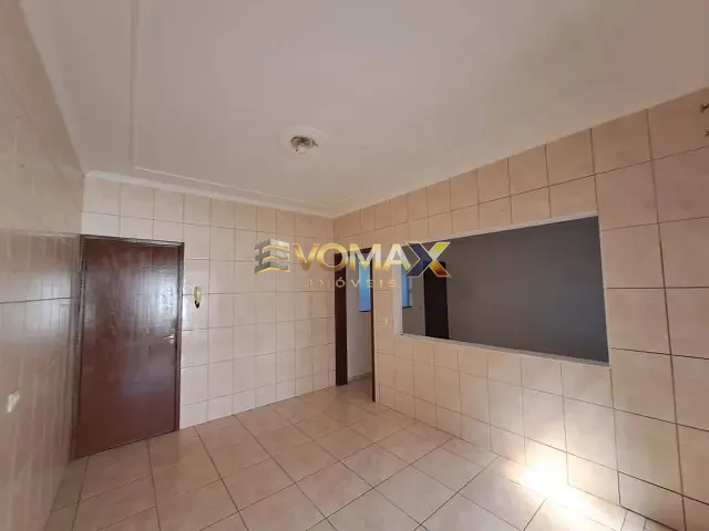 Casa com 175m² 3 quartos e 22 banheiros, à venda, no bairro Estância Conceição em Itapetininga