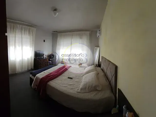 Sobrado 3 quartos e 3 banheiros, à venda, no bairro Três Vendas em Pelotas