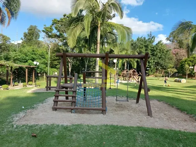 Sobrado com 610m² 5 quartos e 6 banheiros, à venda, no bairro Nova Higienópolis em Jandira
