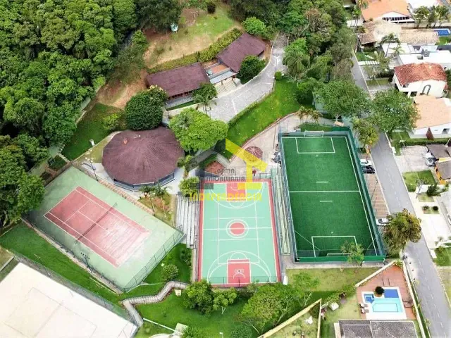 Sobrado com 610m² 5 quartos e 6 banheiros, à venda, no bairro Nova Higienópolis em Jandira