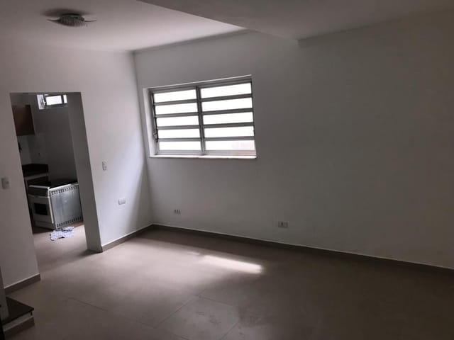 Sobrado com 200m² 4 quartos e 3 banheiros, à venda, no bairro Vila Gumercindo em São Paulo