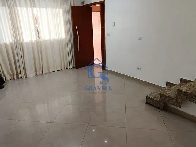 Sobrado com 125m² 3 quartos e 2 banheiros, à venda, no bairro Parque Brasil em São Paulo