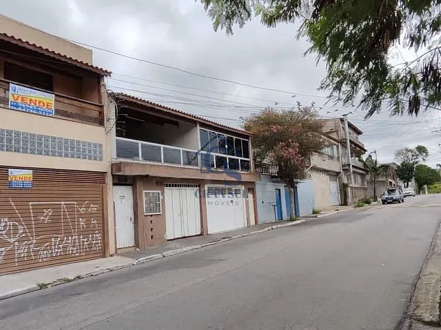 Sobrado com 125m² 3 quartos e 2 banheiros, à venda, no bairro Parque Brasil em São Paulo