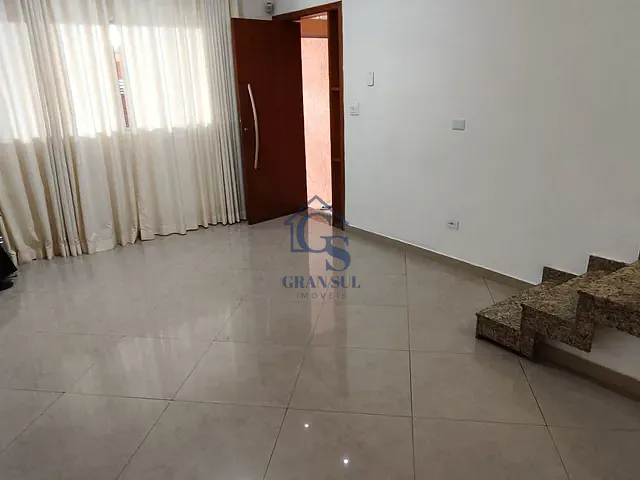 Sobrado com 125m² 3 quartos e 2 banheiros, à venda, no bairro Parque Brasil em São Paulo