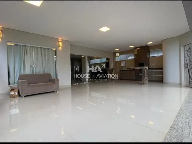 Sobrado com 383m² 3 quartos e 5 banheiros, à venda, no bairro Jardins Valência em Goiânia
