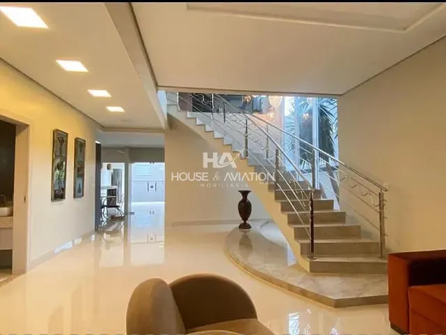 Sobrado com 383m² 3 quartos e 5 banheiros, à venda, no bairro Jardins Valência em Goiânia