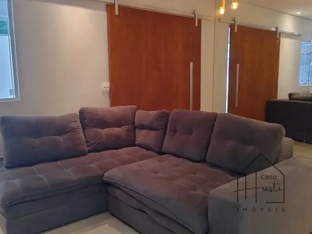 Sobrado com 200m² 3 quartos e 3 banheiros, à venda, no bairro Parque Rincão em Cotia
