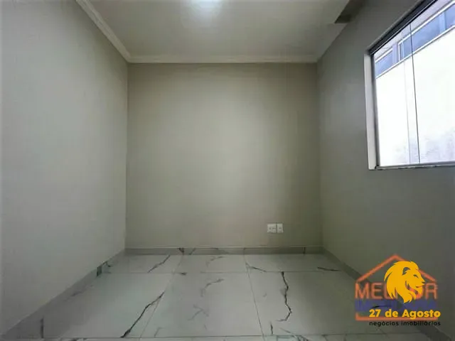 Sobrado com 180m² 3 quartos e 2 banheiros, à venda, no bairro Itapoã em Belo Horizonte