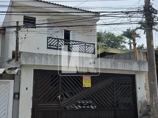 Sobrado com 251m² 2 quartos e 3 banheiros, à venda, no bairro Vila Valparaíso em Santo André