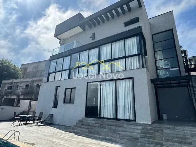 Sobrado com 600m² 6 quartos e 2 banheiros, à venda ou para alugar, no bairro Jardim Imperial Hills III em Arujá