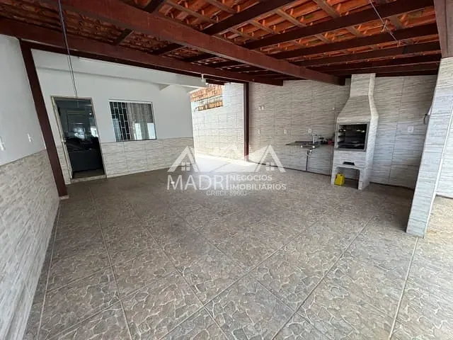 Sobrado com 100m² 2 quartos e 1 banheiro, à venda, no bairro São Sebastião em Palhoça