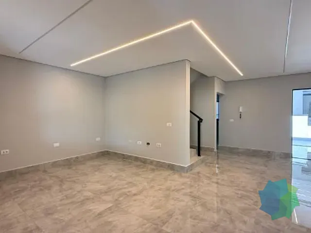 Sobrado com 161m² 3 quartos e 4 banheiros, à venda, no bairro Jardim Santa Marta III em Salto