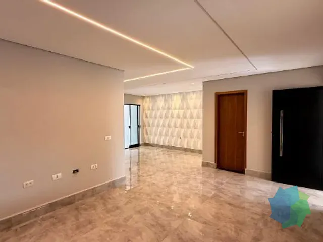 Sobrado com 161m² 3 quartos e 4 banheiros, à venda, no bairro Jardim Santa Marta III em Salto