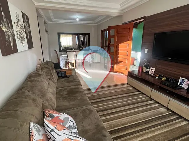 Sobrado com 300m² 3 quartos e 2 banheiros, à venda, no bairro Jardim Promeca em Várzea Paulista