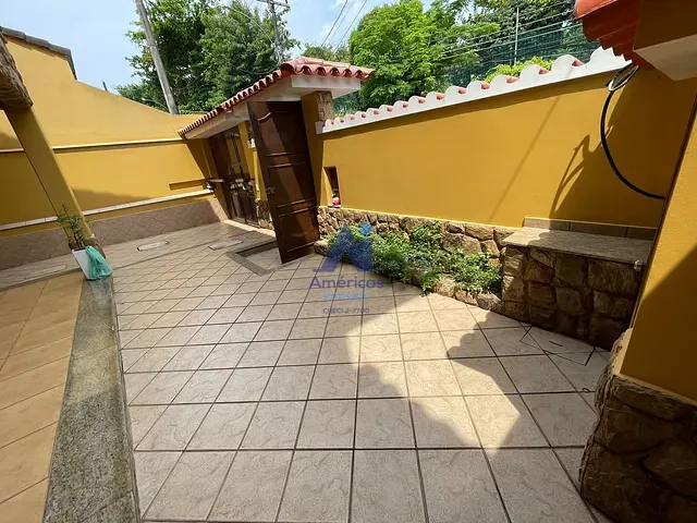 Sobrado com 208m² 3 quartos e 4 banheiros, à venda, no bairro Taquara em Rio de Janeiro