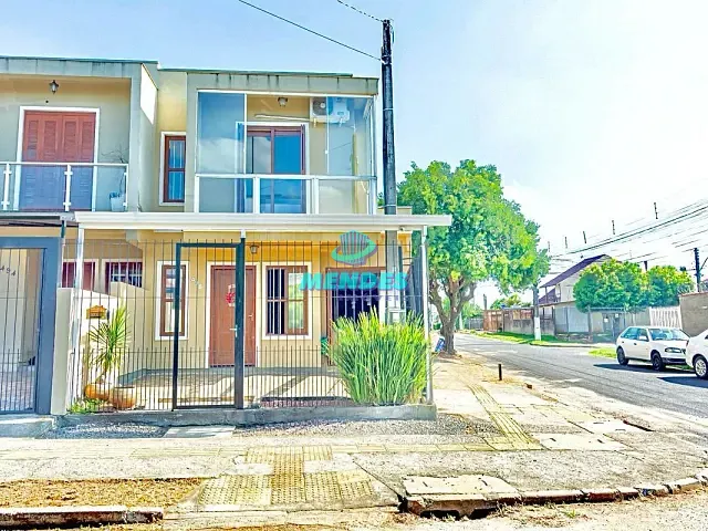 Sobrado com 110m² 2 quartos e 2 banheiros, à venda, no bairro Parque Ipiranga em Gravataí