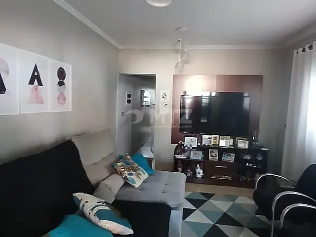 Sobrado com 199m² 4 quartos e 3 banheiros, à venda, no bairro Centro em Botucatu