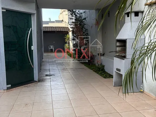 Sobrado 3 quartos e 4 banheiros, para alugar, no bairro Jundiapeba em Mogi das Cruzes