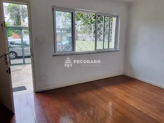 Sobrado com 130m² 3 quartos e 2 banheiros, para alugar, no bairro Sumaré em São Paulo