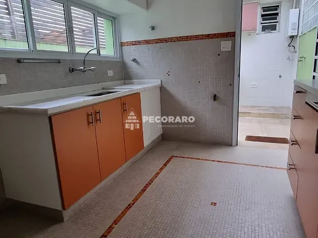 Sobrado com 130m² 3 quartos e 2 banheiros, para alugar, no bairro Sumaré em São Paulo