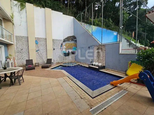 Sobrado com 300m² 4 quartos e 3 banheiros, à venda, no bairro Vila Santos em São Paulo
