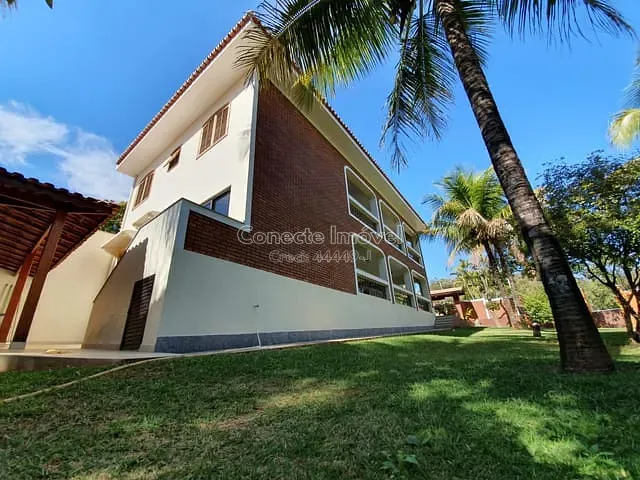 Sobrado com 1432m² 3 quartos e 4 banheiros, à venda, no bairro Loteamento São Pedro em Jaguariúna