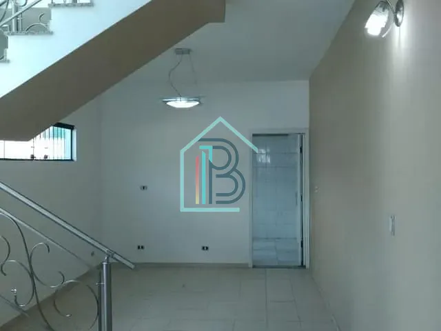 Sobrado com 125m² 3 quartos e 4 banheiros, para alugar, no bairro Vila Moreira em Guarulhos
