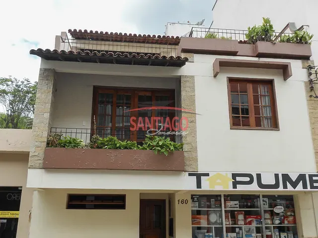 Sobrado 3 quartos e 1 banheiro, à venda, no bairro Centro em Santo Antônio de Pádua