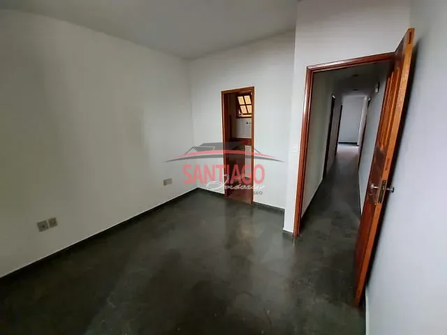 Sobrado 3 quartos e 1 banheiro, à venda, no bairro Centro em Santo Antônio de Pádua