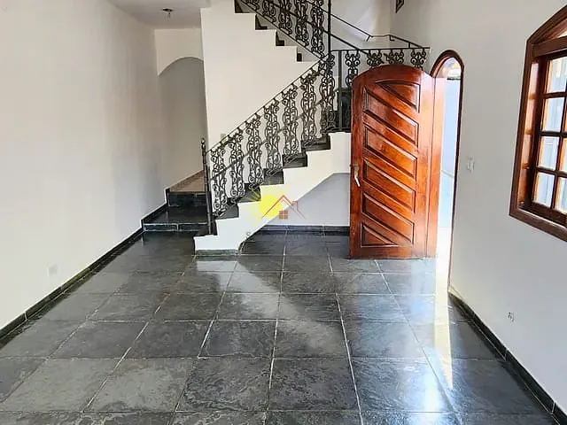 Sobrado 3 quartos e 2 banheiros, à venda, no bairro Cidade Ademar em São Paulo