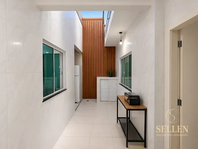 Sobrado 3 quartos e 3 banheiros, à venda, no bairro Centro em Balneário Camboriú