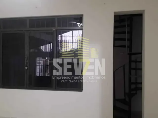 Sobrado com 214m² 3 quartos e 2 banheiros, à venda, no bairro Vila Pacífico em Bauru