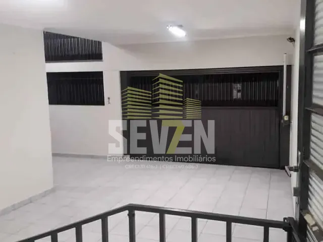 Sobrado com 214m² 3 quartos e 2 banheiros, à venda, no bairro Vila Pacífico em Bauru