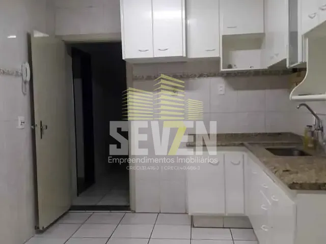 Sobrado com 214m² 3 quartos e 2 banheiros, à venda, no bairro Vila Pacífico em Bauru
