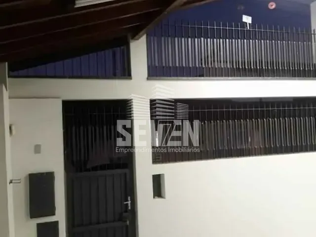 Sobrado com 214m² 3 quartos e 2 banheiros, à venda, no bairro Vila Pacífico em Bauru