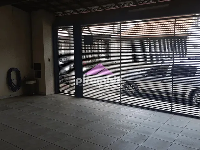 Sobrado com 155m² 3 quartos e 3 banheiros, à venda, no bairro Residencial de Ville em São José Dos Campos