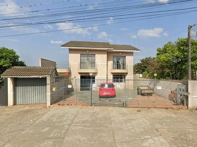 Sobrado com 254m² 6 quartos e 2 banheiros, à venda, no bairro Oficinas em Ponta Grossa