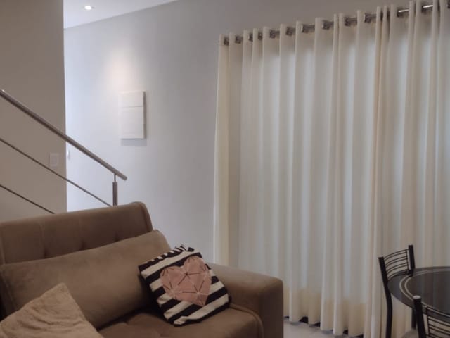 Sobrado com 143m² 3 quartos e 3 banheiros, à venda, no bairro Jardim Atlântico em Goiânia