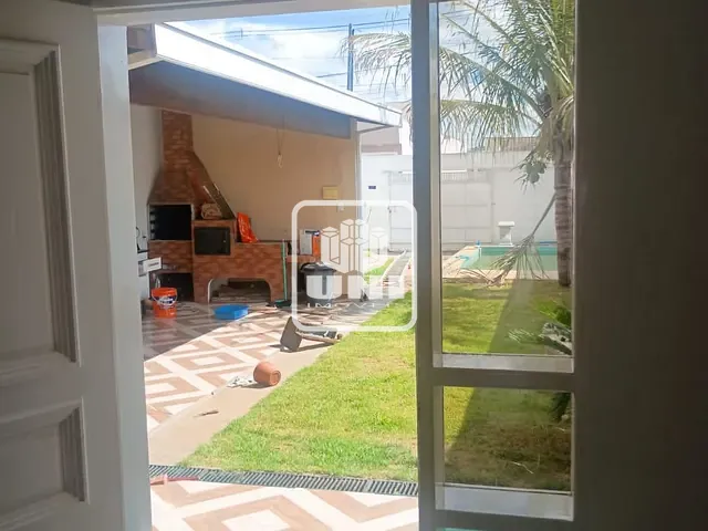 Sobrado com 175m² 2 quartos e 1 banheiro, para alugar, no bairro Residencial Parque dos Sinos em Jacareí