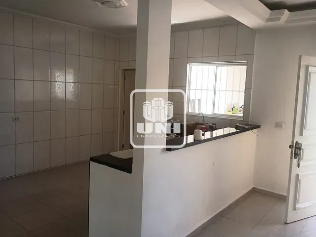 Sobrado com 175m² 2 quartos e 1 banheiro, para alugar, no bairro Residencial Parque dos Sinos em Jacareí