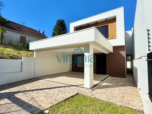 Casa com 256m² 3 quartos e 3 banheiros, à venda, no bairro Hamburgo Velho em Novo Hamburgo