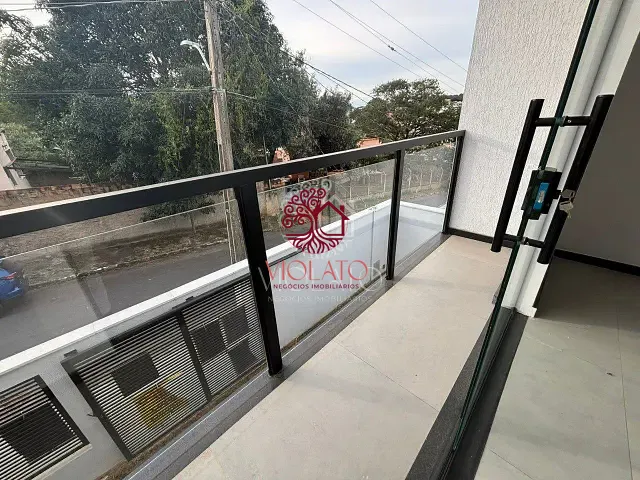Sobrado com 180m² 3 quartos e 3 banheiros, à venda ou para alugar, no bairro Residencial Visão em Lagoa Santa