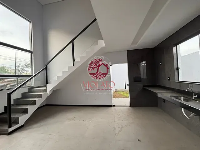 Sobrado com 180m² 3 quartos e 3 banheiros, à venda ou para alugar, no bairro Residencial Visão em Lagoa Santa