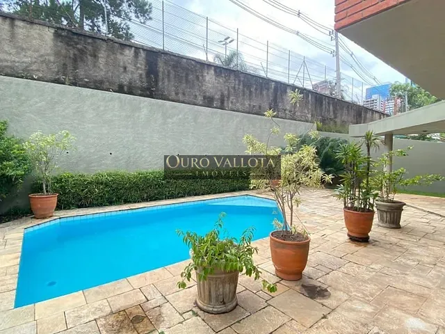 Sobrado com 574m² 4 quartos e 5 banheiros, à venda, no bairro Alphaville Residencial Dois em Barueri