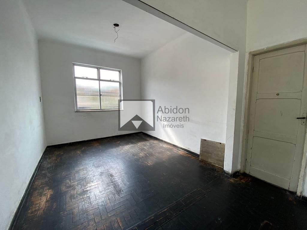 Sobrado para alugar com 3 quartos, 200m² - Foto 9