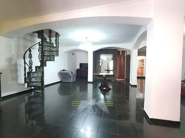 Sobrado com 154m² 3 quartos e 2 banheiros, à venda, no bairro Parque São Jorge em São Paulo