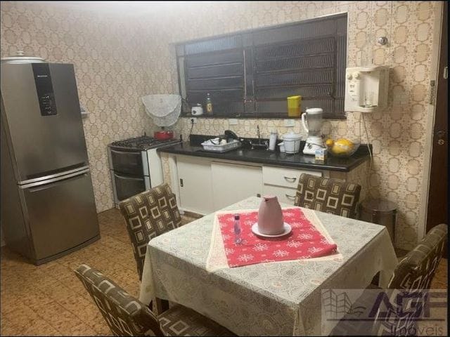 Sobrado à venda, no bairro Centro em Diadema
