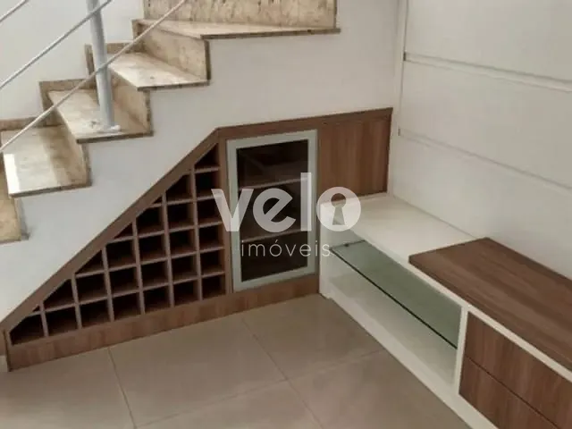 Sobrado 3 quartos e 3 banheiros, à venda, no bairro Vila Areao em Taubaté
