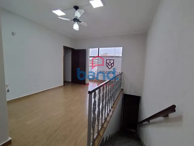 Sobrado para alugar, no bairro Centro em Porto Feliz